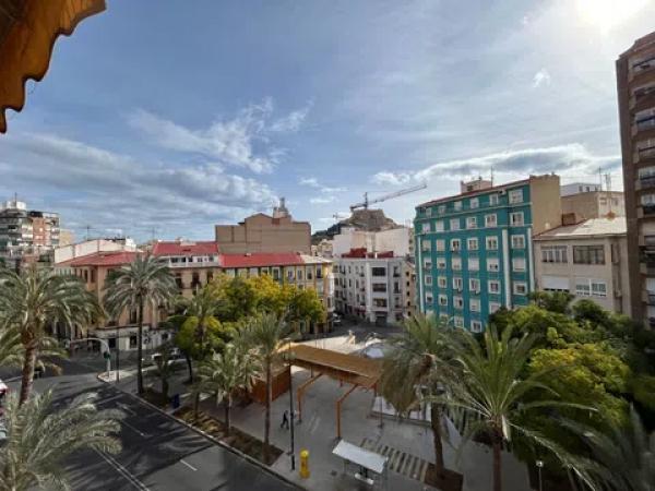 Piso en plaza Músico Óscar Tordera Iñesta