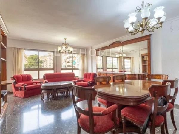 Piso en avenida de la Estación