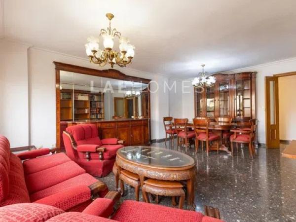 Piso en avenida de la Estación