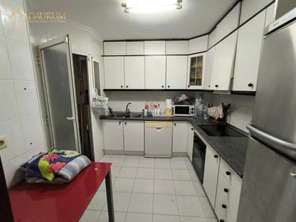 Piso en calle l'Aguila