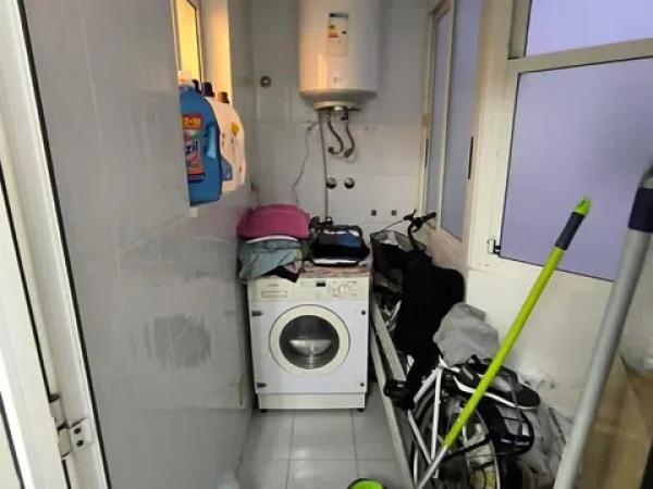 Piso en calle l'Aguila