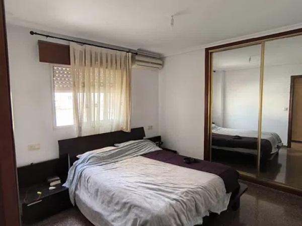 Piso en calle l'Aguila