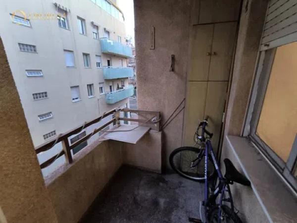 Piso en calle l'Aguila