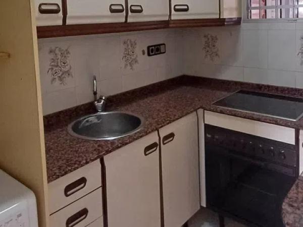 Estudio en calle Músico Vicente Spiteri