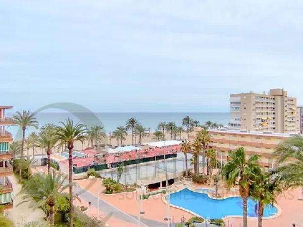 Piso en avenida de Holanda