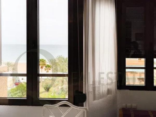 Piso en avenida de Holanda