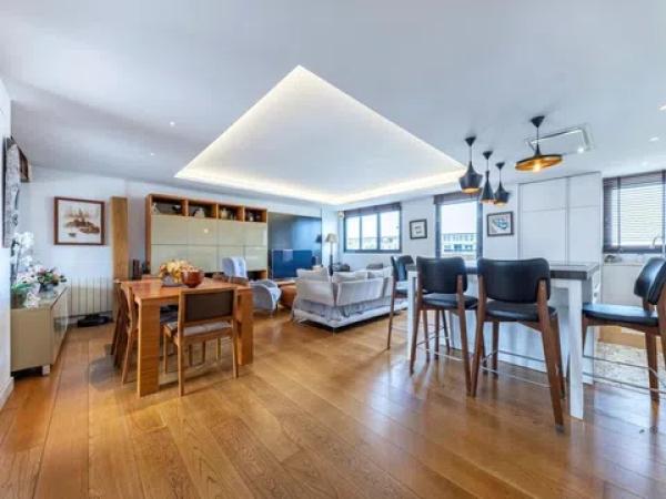 Dúplex en calle Catedratic Abelardo Rigual