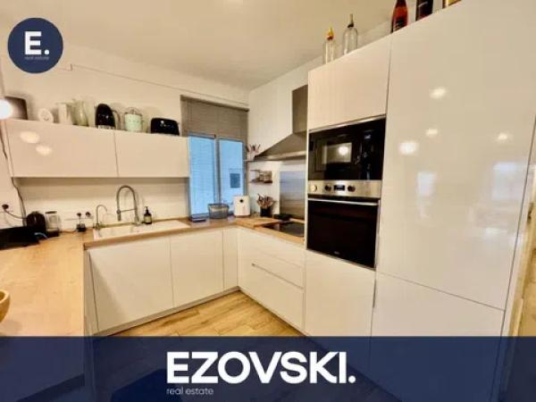 Piso en calle Calderón de la Barca