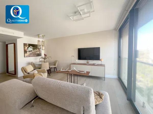 Dúplex en Barrio Ensanche-Diputación