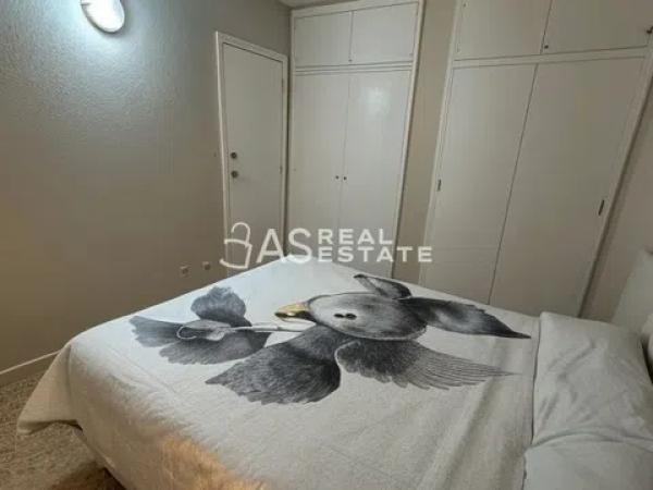 Piso en avenida de Holanda