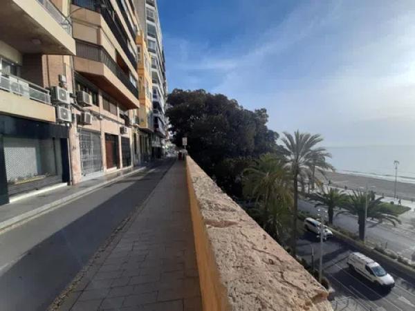 Piso en calle de la Virgen del Socorro