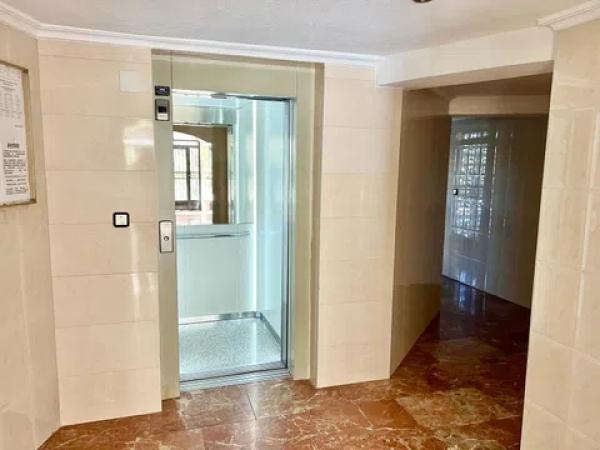 Piso en avenida Bruselas