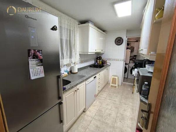 Piso en avenida Oviedo