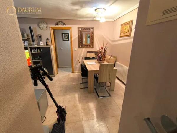 Piso en avenida Oviedo