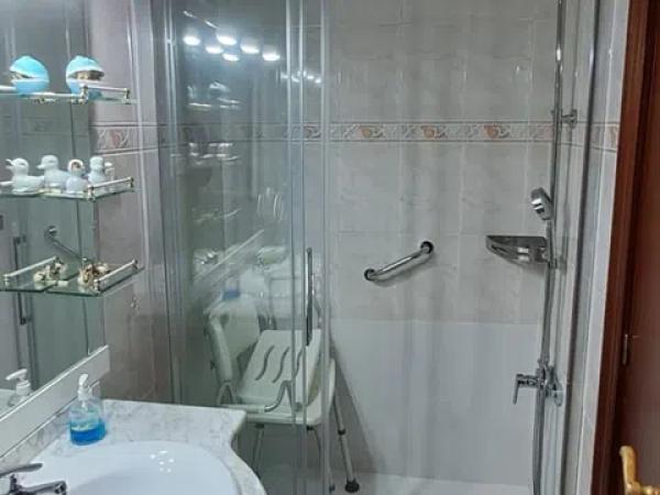 Piso en plaza de las Escuelas