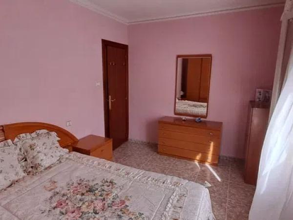 Piso en plaza de las Escuelas