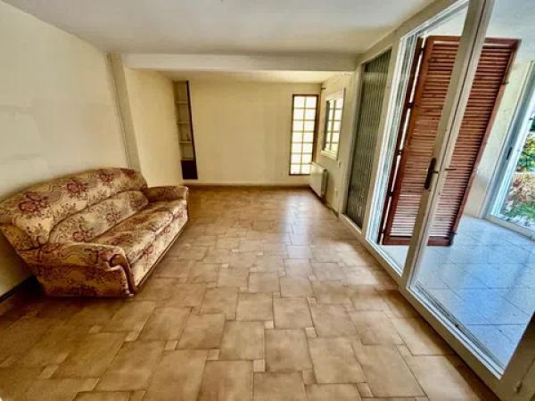 Chalet adosado en calle del Nudo