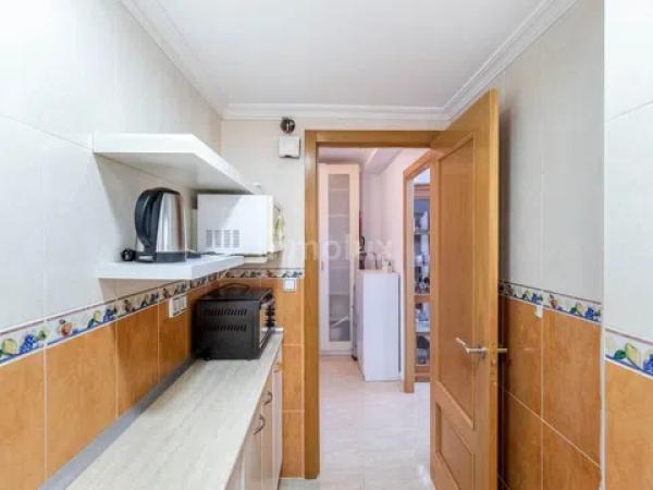 Piso en calle Pintor Pedro Camacho