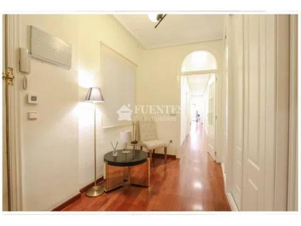 Piso en rambla de Méndez Núñez