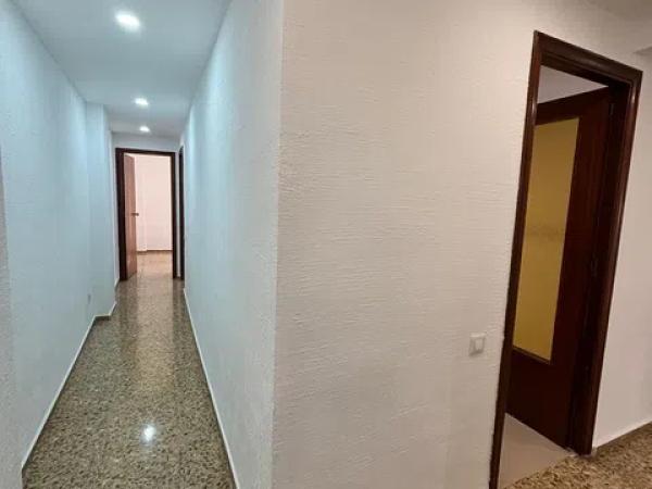 Piso en calle San Vicente