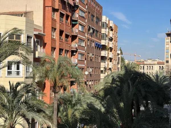 Piso en calle San Vicente