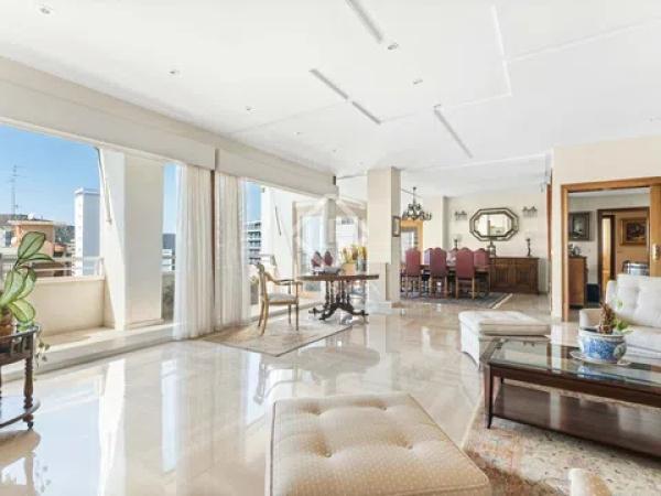 Ático en calle Corbeta