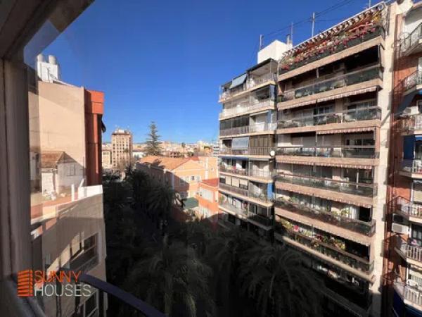 Piso en calle San Vicente