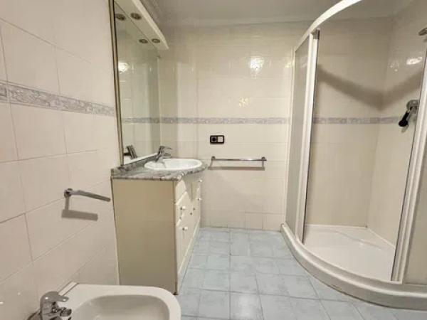 Piso en avenida Oscar Espla, 17