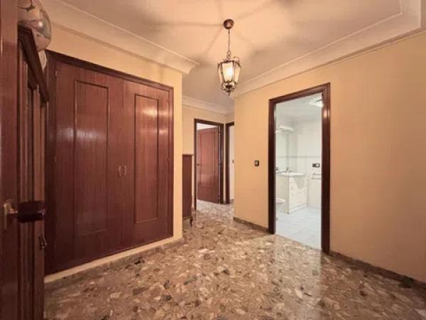 Piso en avenida Oscar Espla, 17