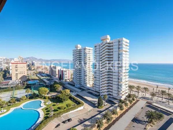 Piso en avenida de la Costa Blanca, 120