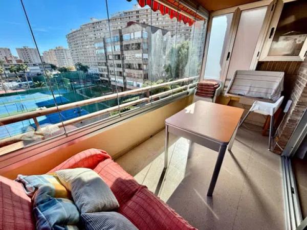 Piso en avenida de Holanda