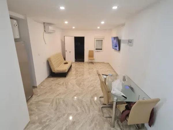 Estudio en Barrio Raval Roig-Virgen del Socorro