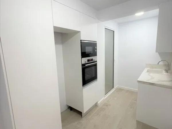 Piso en calle Reyes Católicos s/n