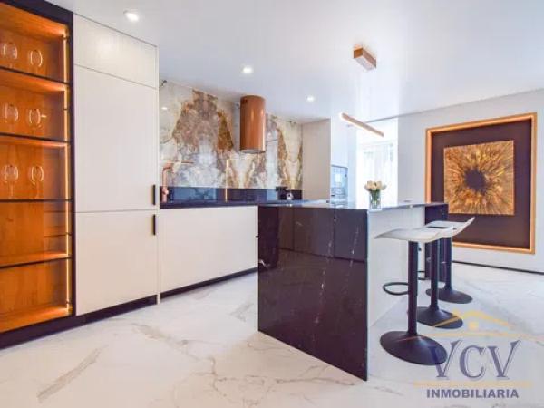 Piso en avenida de la Condomina