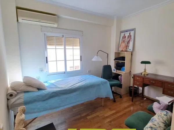 Piso en calle de Castelar