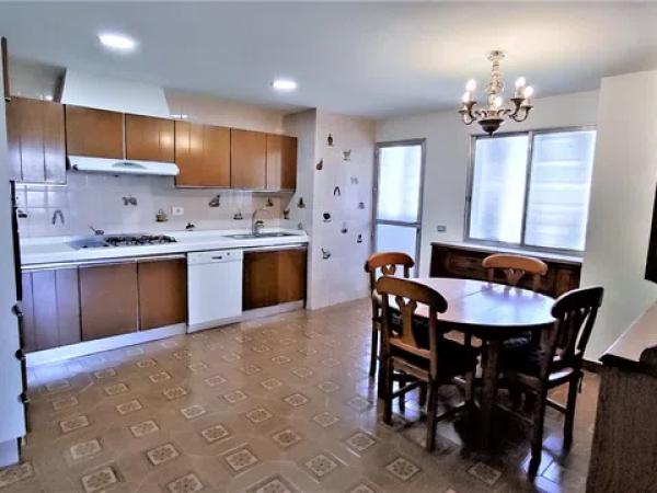 Piso en avenida del Doctor Gadea, 1