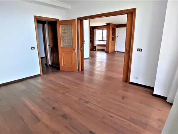 Piso en avenida del Doctor Gadea, 1