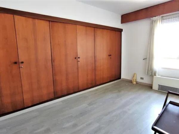 Piso en avenida del Doctor Gadea, 1