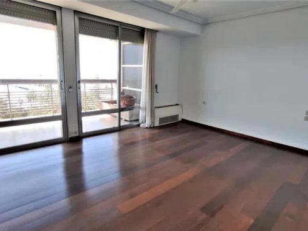 Piso en avenida del Doctor Gadea, 1