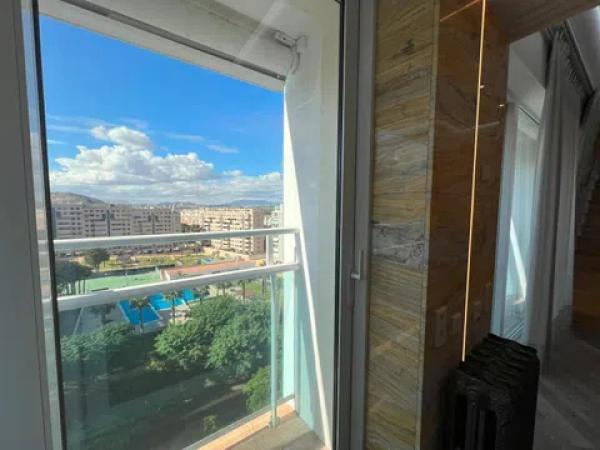 Dúplex en calle Catedratic Abelardo Rigual