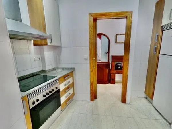 Piso en calle del Doctor Ayela