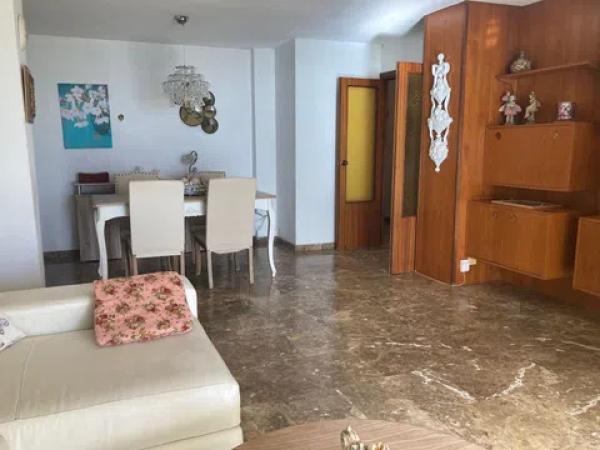 Piso en avenida de la Costa Blanca, 22