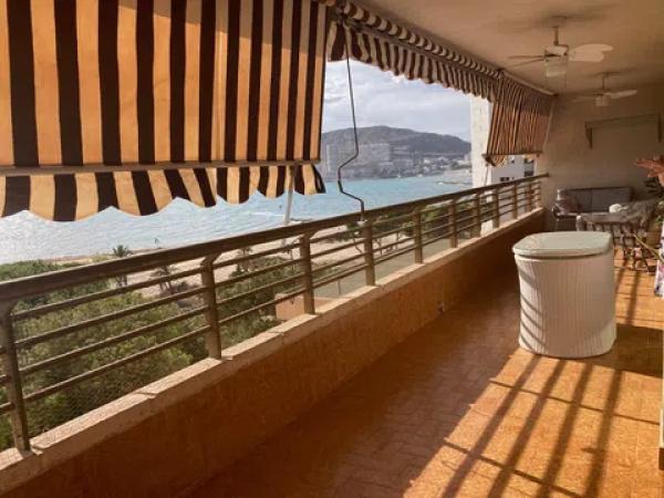 Piso en avenida de la Costa Blanca, 22