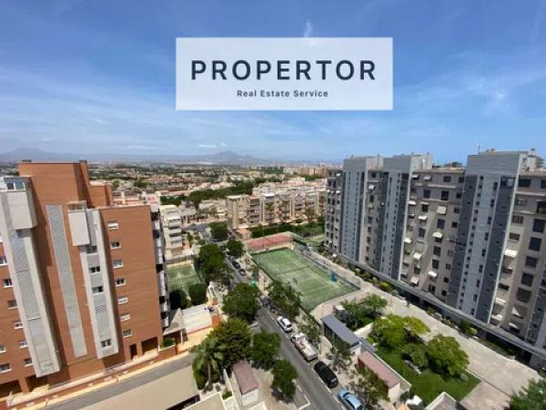 Dúplex en calle Maria Moliner