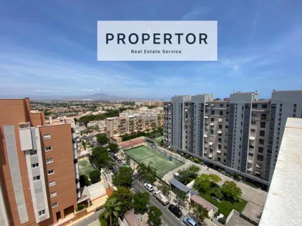 Dúplex en calle Maria Moliner