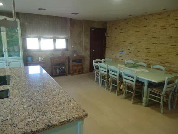 Chalet en Barrio Ciudad de Asís - Font-Calent - El Bacarot