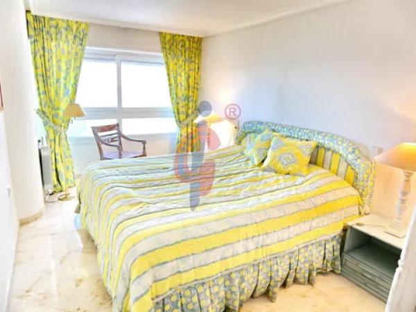 Chalet adosado en calle del Albatros, 4