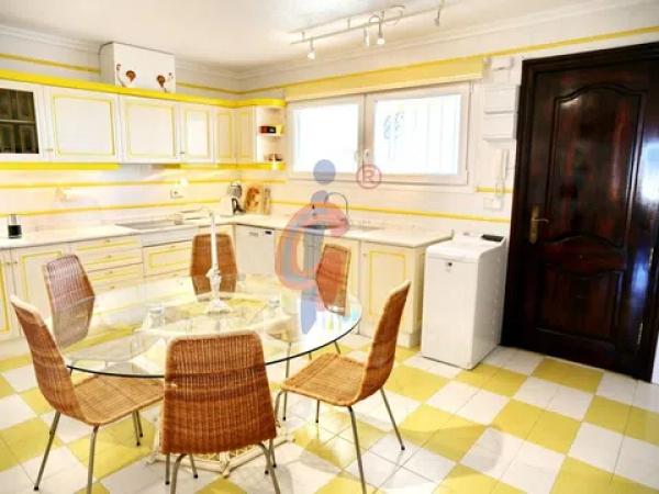 Chalet adosado en calle del Albatros, 4