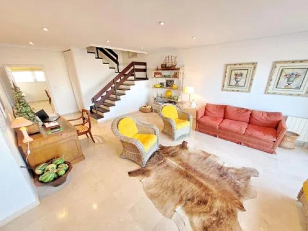 Chalet adosado en calle del Albatros, 4