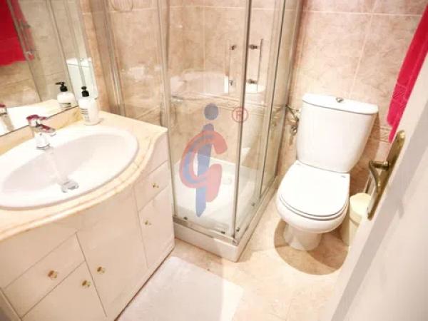 Chalet adosado en calle del Albatros, 4